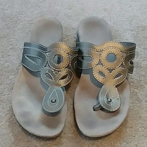 Croft & Barrow sandals - size 9